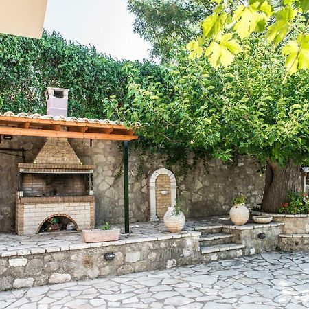 Villa Ilias Pinakokhorion المظهر الخارجي الصورة