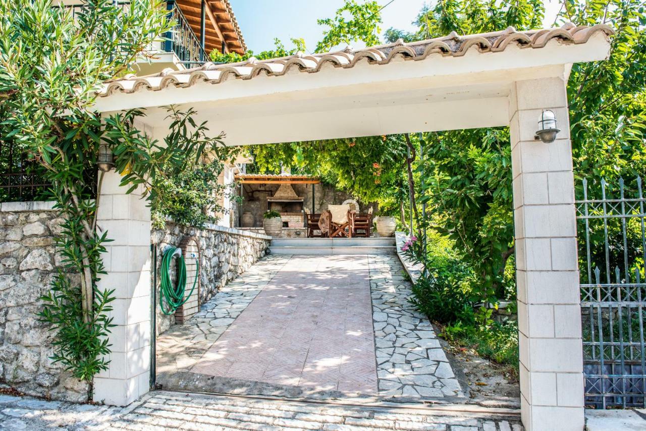 Villa Ilias Pinakokhorion المظهر الخارجي الصورة