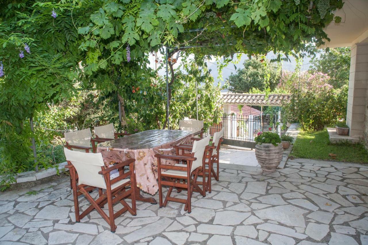Villa Ilias Pinakokhorion المظهر الخارجي الصورة