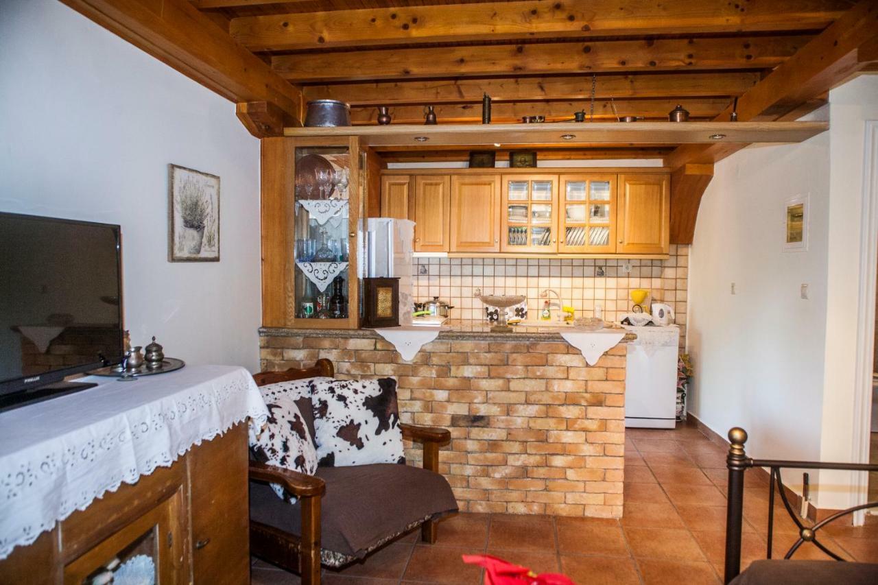 Villa Ilias Pinakokhorion المظهر الخارجي الصورة